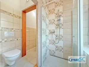 Prodej vícegeneračního domu, Holice, Hradecká, 226 m2