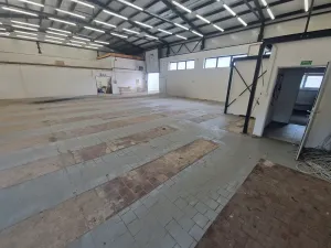 Pronájem obchodního prostoru, Havířov - Bludovice, Těšínská, 450 m2