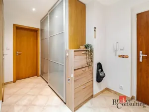Pronájem bytu 3+kk, Praha - Hloubětín, Nademlejnská, 85 m2