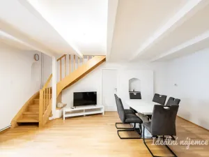 Pronájem rodinného domu, Brandýs nad Labem-Stará Boleslav - Stará Boleslav, Železná, 140 m2
