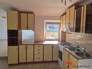 Pronájem bytu 3+1, Kralupy nad Vltavou, Kuzmínova, 60 m2