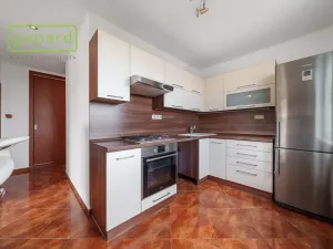 Prodej bytu 2+1, Sokolov, Heyrovského, 50 m2