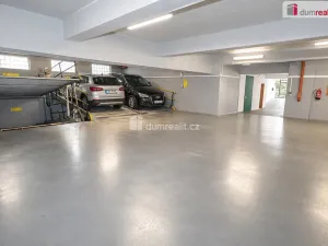 Prodej garáže, Praha - Vršovice, Holandská, 14 m2