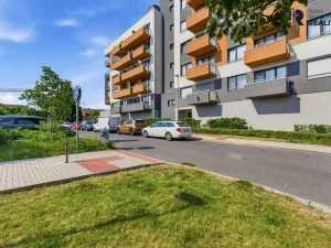 Pronájem bytu 1+kk, Praha - Třebonice, Do zahrádek I, 29 m2