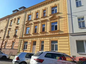 Pronájem bytu 1+1, Plzeň, Božkovská, 45 m2
