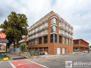 Pronájem bytu 2+kk, Praha - Kbely, Mladoboleslavská, 46 m2