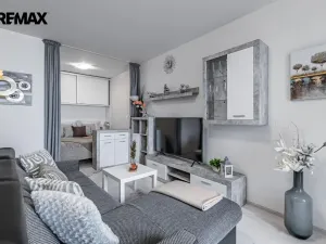 Prodej bytu 1+kk, Praha - Letňany, Miroslava Hajna, 48 m2