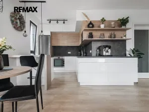 Prodej bytu 2+kk, Kolín, Zásmucká, 64 m2