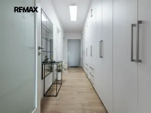 Prodej bytu 2+kk, Kolín, Zásmucká, 64 m2