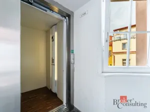Prodej bytu 2+kk, Praha - Žižkov, Roháčova, 47 m2
