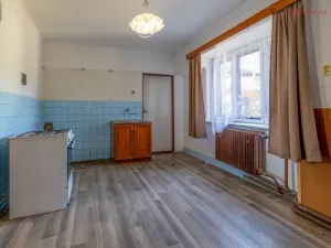 Prodej rodinného domu, Křenovice, 227 m2