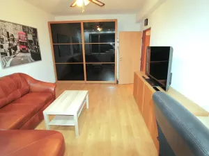 Pronájem bytu 2+1, Praha - Vysočany, Kolbenova, 55 m2