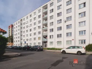 Prodej bytu 1+1, Plzeň - Doubravka, Železničářská, 40 m2