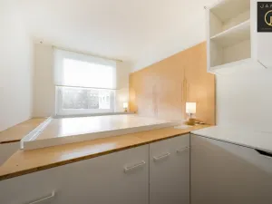 Pronájem bytu 2+kk, Kladno, Vít. Nezvala, 45 m2
