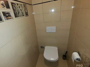 Pronájem bytu 2+kk, Brno, Křenová, 4970 m2