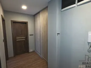Pronájem bytu 2+kk, Brno, Křenová, 4970 m2