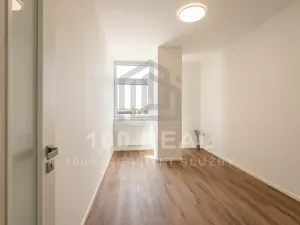 Pronájem bytu 2+kk, Pardubice, třída Míru, 54 m2