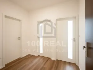 Pronájem bytu 2+kk, Pardubice, třída Míru, 53 m2