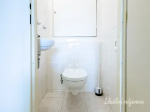Pronájem bytu 3+1, Praha - Hlubočepy, Silurská, 72 m2