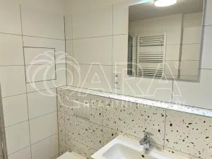 Pronájem bytu 2+kk, Praha - Hlubočepy, Fabiánové, 42 m2