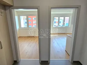 Pronájem bytu 2+kk, Praha - Hlubočepy, Fabiánové, 42 m2