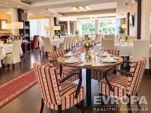 Pronájem restaurace, Plzeň, okres plzeň-město, 245 m2