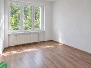 Pronájem bytu 2+kk, Praha - Libeň, V Holešovičkách, 42 m2