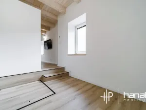 Pronájem bytu 3+kk, Velký Újezd, Přerovská, 85 m2