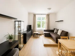Pronájem bytu 2+1, Praha - Bubeneč, Verdunská, 55 m2