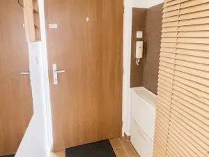 Pronájem bytu 2+1, Praha - Bubeneč, Verdunská, 55 m2