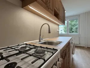 Pronájem bytu 2+1, Zlín, Kúty, 63 m2
