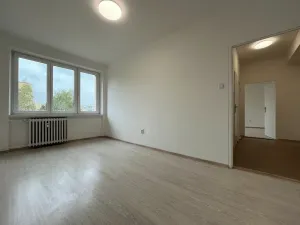 Pronájem bytu 2+1, Třinec, Dukelská, 50 m2
