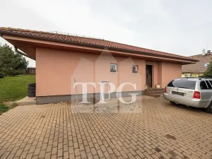 Prodej rodinného domu, Doubravčice, Pod vodárnou, 140 m2