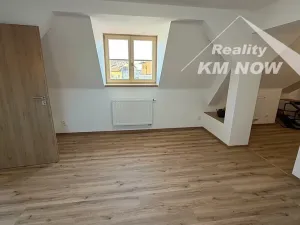 Pronájem bytu 3+kk, Kroměříž, Velké náměstí, 80 m2