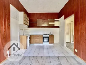 Prodej bytu 3+1, Praha - Libeň, náměstí Dr. Václava Holého, 102 m2