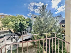 Prodej bytu 3+1, Praha - Libeň, náměstí Dr. Václava Holého, 102 m2