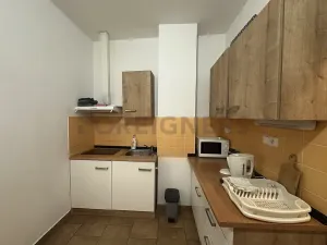 Pronájem bytu 2+1, Hradec Králové, Tomkova, 60 m2