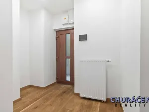 Prodej bytu 4+kk, Praha - Libeň, Nad Okrouhlíkem, 105 m2