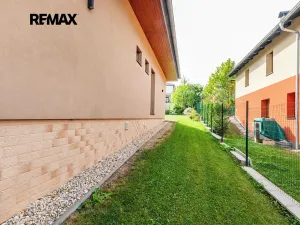 Prodej rodinného domu, Praha - Řeporyje, Havlůjové, 300 m2
