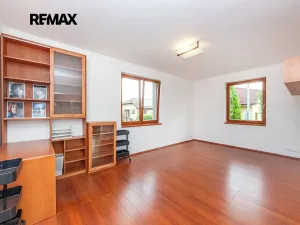 Prodej rodinného domu, Praha - Řeporyje, Havlůjové, 300 m2