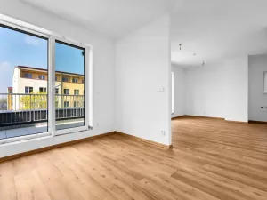 Prodej bytu 2+kk, Milovice, Topolová, 60 m2