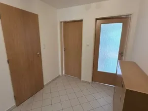 Pronájem bytu 2+kk, Praha - Vysočany, Poděbradská, 50 m2