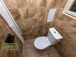 Pronájem bytu 2+kk, Praha, Osadní, 46 m2