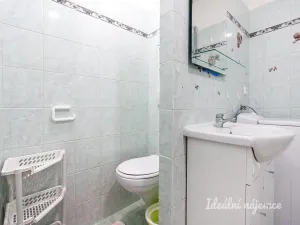 Pronájem bytu 2+kk, Praha, Ciolkovského, 42 m2