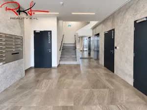 Pronájem bytu 2+kk, Praha, Stočesova, 54 m2