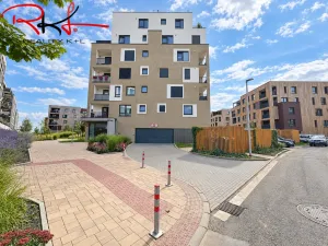 Pronájem bytu 2+kk, Praha, Stočesova, 54 m2