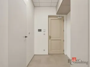 Pronájem bytu 1+kk, Jince, Slavíkova, 48 m2