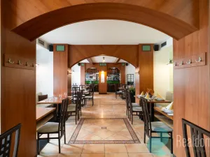 Prodej restaurace, Třeboň, Táboritská, 650 m2