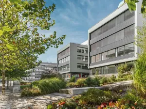 Pronájem kanceláře, Praha - Stodůlky, náměstí Junkových, 1500 m2