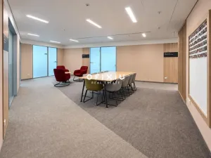 Pronájem kanceláře, Praha - Košíře, Vrchlického, 500 m2